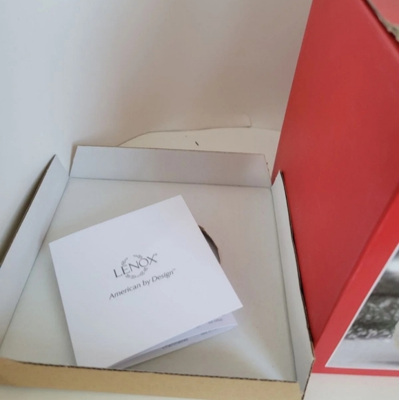 Lenox Ornamental Glow Poinsettia Votive - Picture 3 of 5